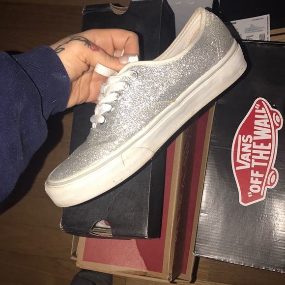 Glitter vans - Picture 2 of 2